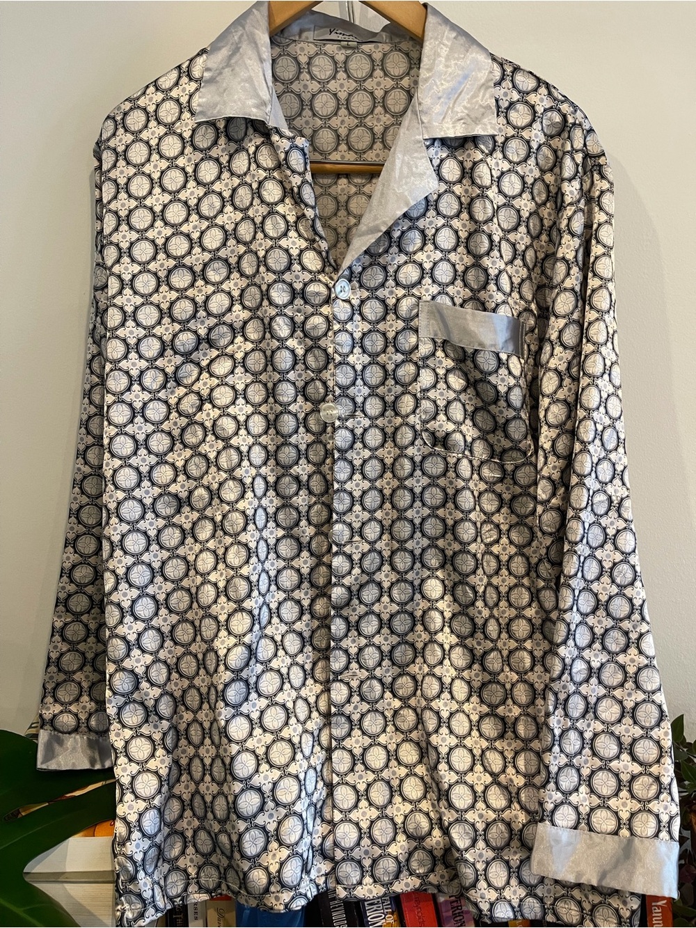 Men's Silver Silk Long-Sleeve Shirt